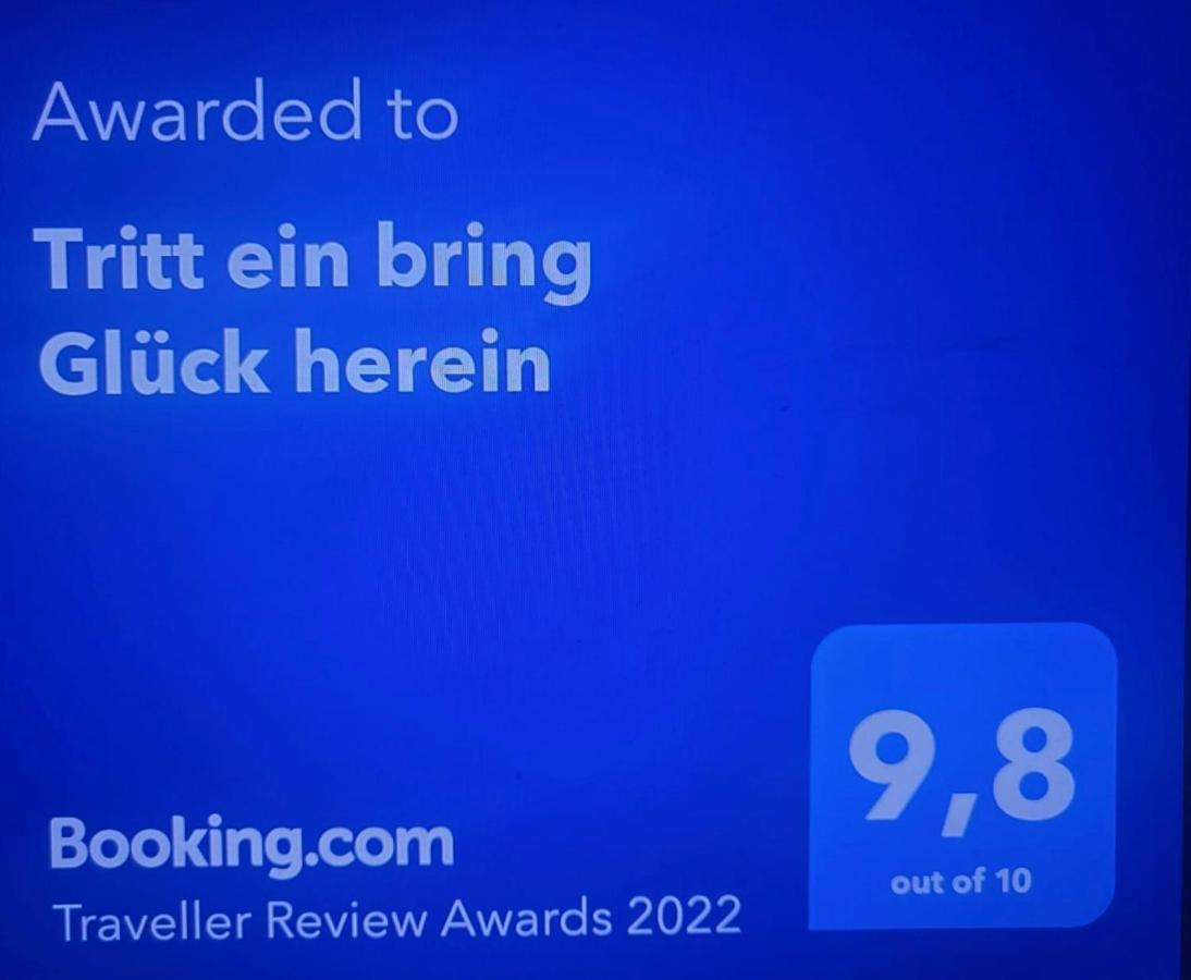 Tritt Ein Bring Glueck Herein - Exquisite 75 Qm - Messenaehe - Parkplatz - Flughafennaehe 뒤셀도르프 외부 사진